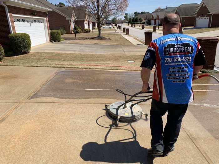 concrete cleaning and driveway cleaning services